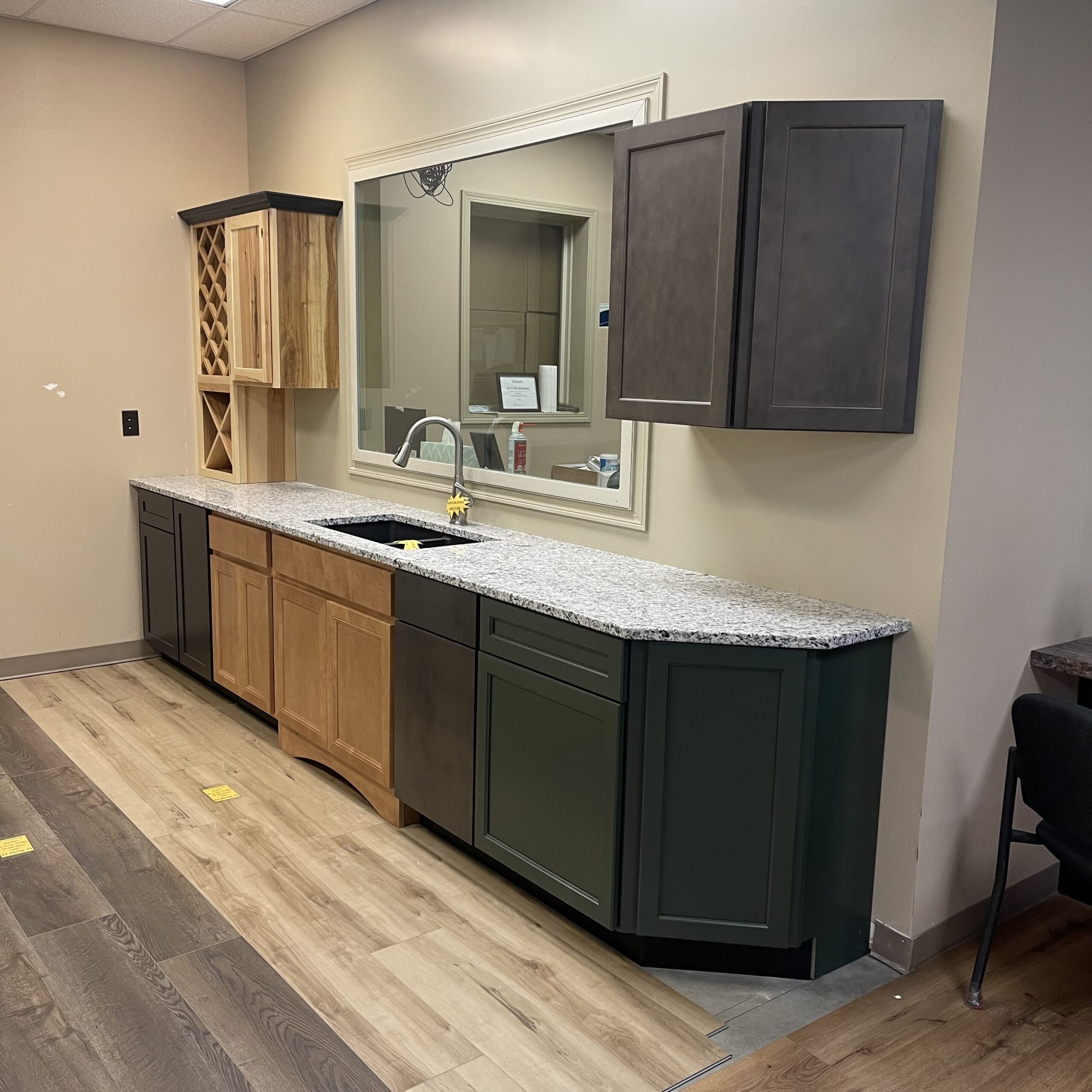 Custom Kitchen Cabinet Island Setup